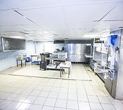 Santaros klinikų maisto tiekimo akimirka