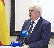Parodos atidarymo akimirka