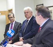 Parodos atidarymo akimirka