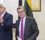Parodos atidarymo akimirka