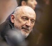 Pokalbis &bdquo;W.G.Sebaldo knyga &bdquo;Austerlicas":vertimo ir adaptacijos Jaunimo teatrui i&scaron;&scaron;ūkiai&ldquo;