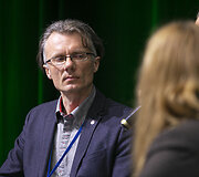 15min forumas Diskusijų klubas. &bdquo;Parduota, bet ar skaityta?&ldquo;