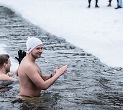&Scaron;vento Valentino diena palydėta maudynėmis