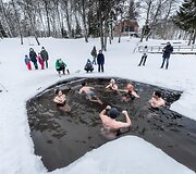 &Scaron;vento Valentino diena palydėta maudynėmis