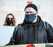 Andrius Makarevičius proteste  &bdquo;Einanti paroda&ldquo;