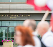 Protesto akimirka