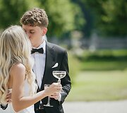 Užutrakio dvare susituokė Aisvydas Paliukėnas ir Gretė Užkuraitytė