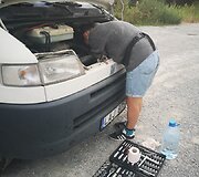 Darbą biure vilnietės Monika ir Ieva i&scaron;keitė į metų trukmės kelionę aplink Europą
