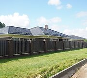 Čerpiniai stogai gyvenamųjų namų kvartale Panevėžyje