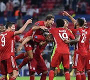 Miuncheno &bdquo;Bayern&ldquo; triumfavo UEFA Supertaurėje