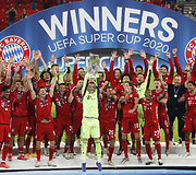 Miuncheno &bdquo;Bayern&ldquo; triumfavo UEFA Supertaurėje
