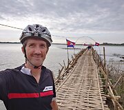 Tomo kelionė dviračiu po Azijos &scaron;alis 
