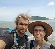 Martyno, Ievos ir jų dukters Anelės kelionė po Aziją 