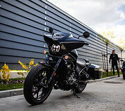 Metų motociklas: pretendentas &bdquo;Honda CMX1100 Rebel Tour DCT&ldquo;