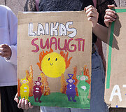 &bdquo;Fridays For Future&ldquo; judėjimas prie&scaron; neefektyvią Aplinkos ministerijos politiką