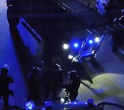 Į Seimo rūmų kiemą įvažiavo VST &scaron;arvuočiai