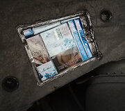 Kontrabandininkai paverčia automobilius važiuojančiomis rūkalų slėptuvėmis