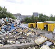 Sąvartynu tapęs geltonųjų kioskų turgus &Scaron;e&scaron;kinėje