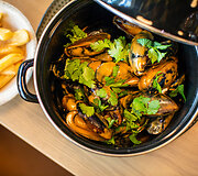Garsus &scaron;efas įvertino Vilniuje duris atvėrusį restoraną &bdquo;Olive Kitchen&ldquo;