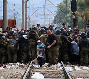 Pabėgėliai prie Makedonijos sienos