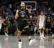 1. Stephenas Curry (&bdquo;Golden State Warriors&ldquo;) &ndash; 51,9 mln. JAV dolerių