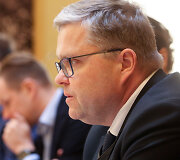 Lietuvos banko vadovas Vitas Vasiliauskas susitinka su opozicijos atstovais