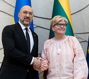 Denysas &Scaron;myhalis, Ingrida &Scaron;imonytė