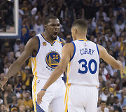 Kevinas Durantas ir Stephenas Curry