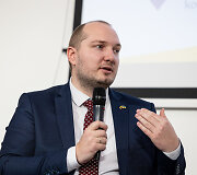 Gintautas Jak&scaron;tas