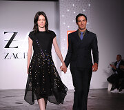 Modelis Coco Rocha ir Zacas Posenas 