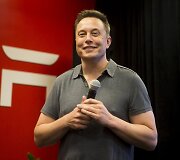 38. &bdquo;Tesla Motors&ldquo; generalinis direktorius Elonas Muskas