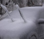Apledėjęs automobilis