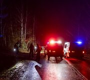 Policijos stabdomas BMW nestojo &ndash; nulėkė nuo kelio ir trenkėsi į medį: žuvo jaunas vairuotojas