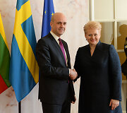 &Scaron;vedijos ministras pirmininkas Fredrikas Reinfeldtas ir Lietuvos prezidentė Dalia Grybauskaitė 