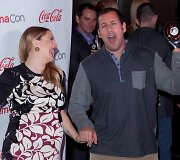 Drew Barrymore ir Adamas Sandleris