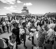 Augusta uoste (Sicilija) i&scaron; laivo i&scaron;laipinami Viduržemio jūroje i&scaron;gelbėti migrantai