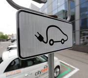&bdquo;CityBee&ldquo; elektromobilių įkrovimo stotelės prie Vilniaus savivaldybės atidarymas