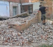 Horomanskiai XIX a. dvaro sodybą verčia savo namais