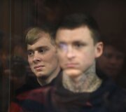 Aleksandras Kokorinas ir Pavelas Mamajevas lieka už grotų dar dviem mėnesiams.