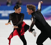 Madison Chock ir&nbsp;Evanas&nbsp;Batesas pelnė sidabrą