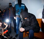 Į Vilniaus apylinkės teismą atvedami sulaikytieji teisėjų korupcijos byloje