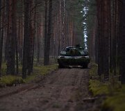 Pabradės poligone vyko kasmetinės prie&scaron;tankinių padalinių pratybos &bdquo;Medžiotojas 2018&ldquo;.