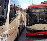 Po avarijos susidarė eismo spūstis