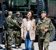 Seimo Pirmininkė Viktorija Čmilytė-Nielsen lankėsi brigados &bdquo;Geležinis Vilkas&ldquo; daliniuose.