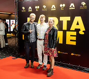 Filmo &bdquo;Kartą kaime&ldquo; premjeros svečiai