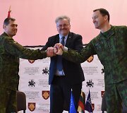 KASP vadovai ir Panevėžio kolegijos direktorius skelbia  turnyro pradžią