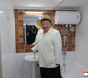 Kim Jong Unas