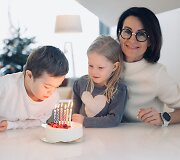 &Scaron;arūnė su dukra Ieva ir sūnumi Augustinu