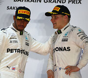Formulės 1 etapas Bahreine. L. Hamiltonas ir V Bottas