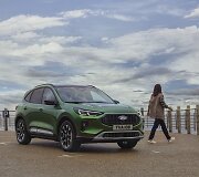 &bdquo;Ford Kuga&ldquo; hibridas